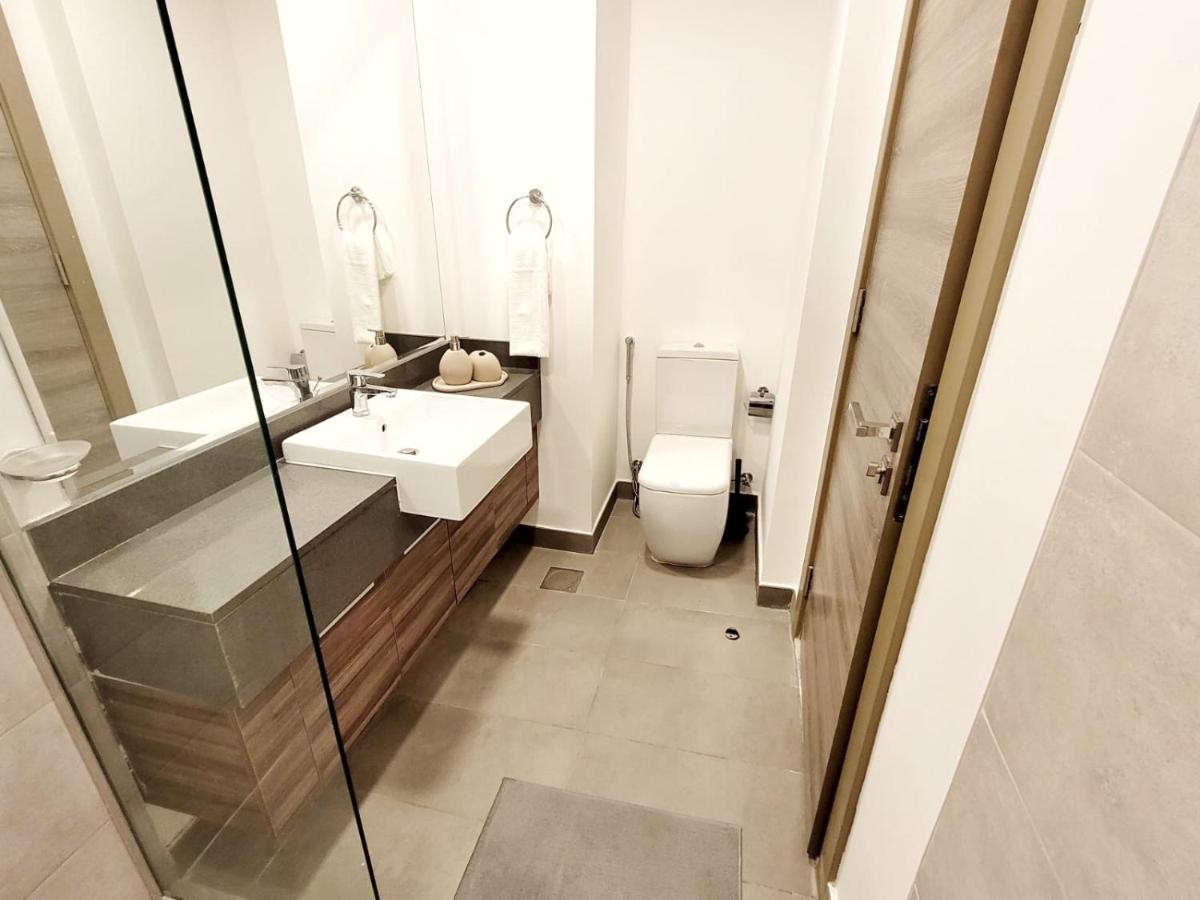 Bloom Height Tower Apartment Dubai Exterior foto